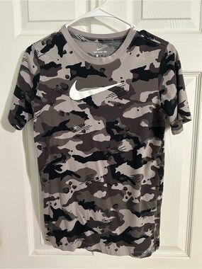 Nike Gray & Black Camo Short Sleeve Tee with White Swoosh